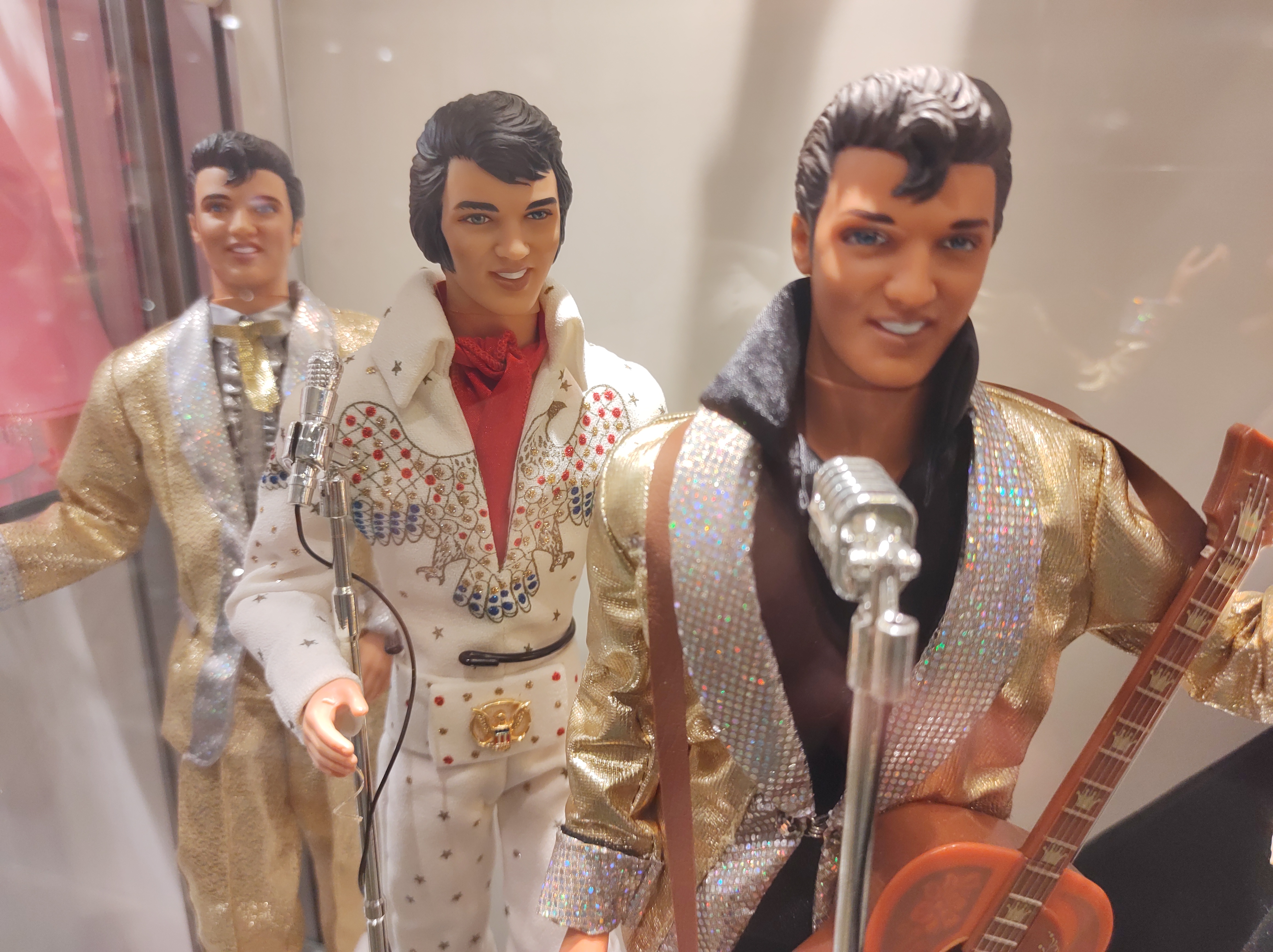 Schenking van 500 Barbie’s voor Museum van de 20e Eeuw